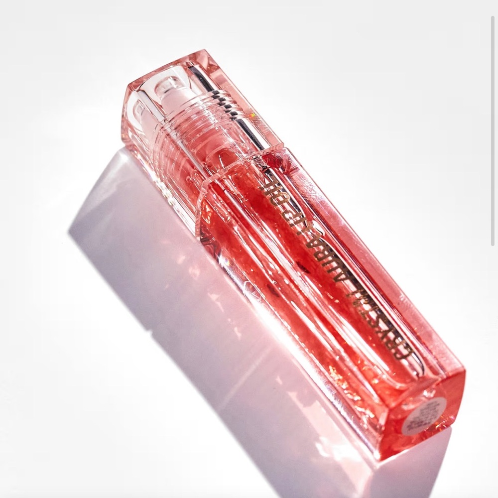 MAKEUP REVOLUTION Crystal Aura Lip Oil - ROSE QUARTZ